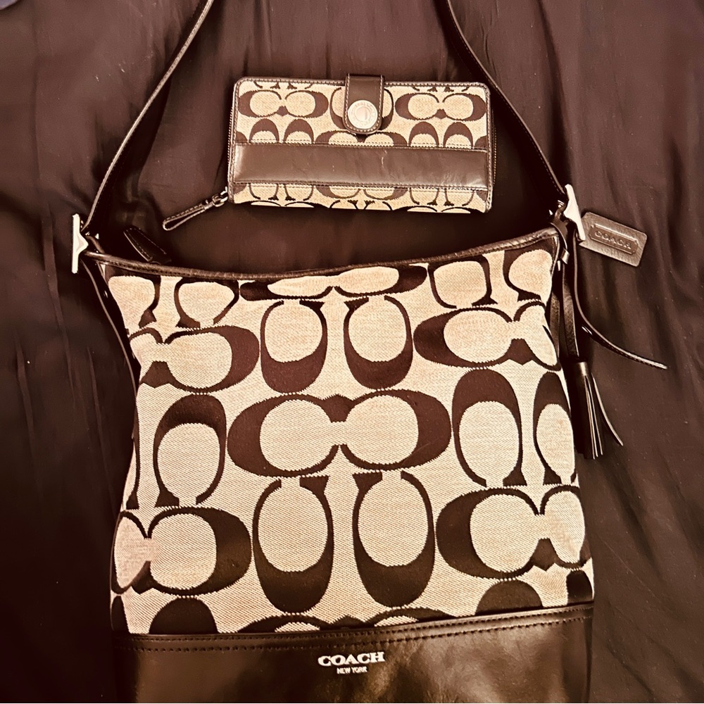 Coach Hobo crossbody and matching coach wallet New without tags